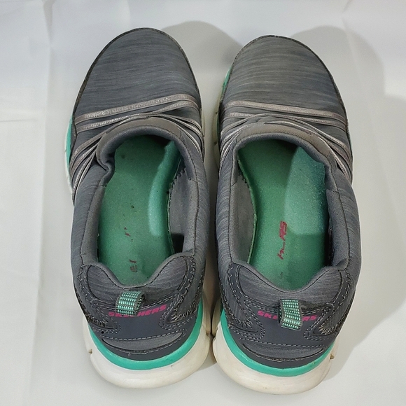 Sketchers Synergy Scene Stealer Grey/Aqua Memory Foam Sneakers - Size 6 - Picture 6 of 7